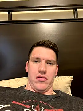 dakota1998x online show from November 12, 2025, 8:12 pm