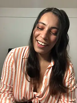 Snapshot of Vianca_Costt chatting on January 13, 2026, 4:05 am Vianca Costt online show from January 13, 2026, 4:05 am