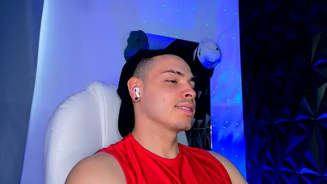 Maxwell Dupont online show from January 12, 2026, 8:47 pm