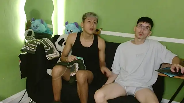 Snapshot of stebeen_smithh chatting on February 12, 2026, 11:32 am stebeen smithh online show from February 12, 2026, 11:32 am