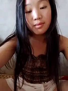 Yumiik2kk online show from November 23, 2025, 4:55 am