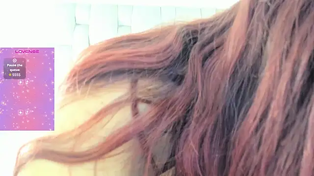 ashley stone7 online show from January 12, 2026, 11:50 am