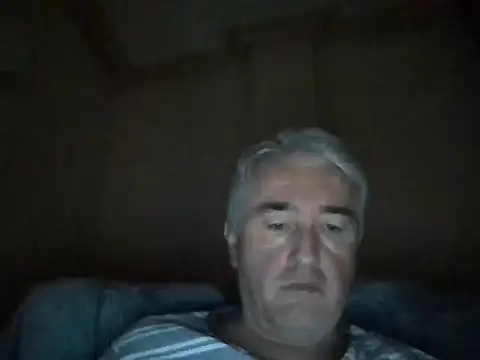 Snapshot of Cumlover5534 chatting on April 1, 2026, 7:42 am Cumlover5534 online show from April 1, 2026, 7:42 am