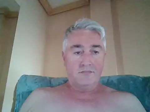 Snapshot of Cumlover5534 chatting on April 3, 2026, 8:10 am Cumlover5534 online show from April 3, 2026, 8:10 am