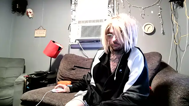 trickydickydaddy online show from May 29, 2026, 5:35 am