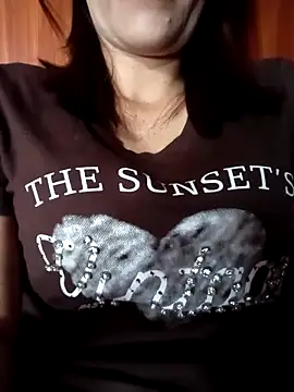 Hini68 online show from February 27, 2026, 2:56 am