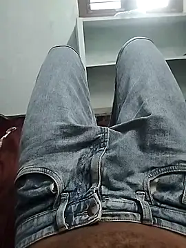 LEOMEGHA2026 online show from February 16, 2026, 8:13 am