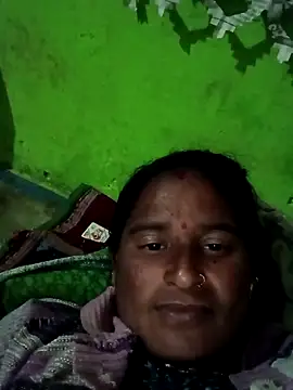 Quin love143 online show from November 28, 2025, 5:24 pm