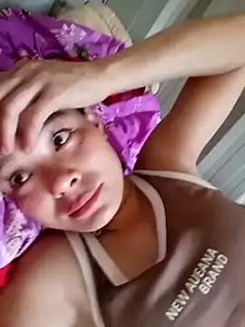 Lyla john online show from February 28, 2026, 4:45 am