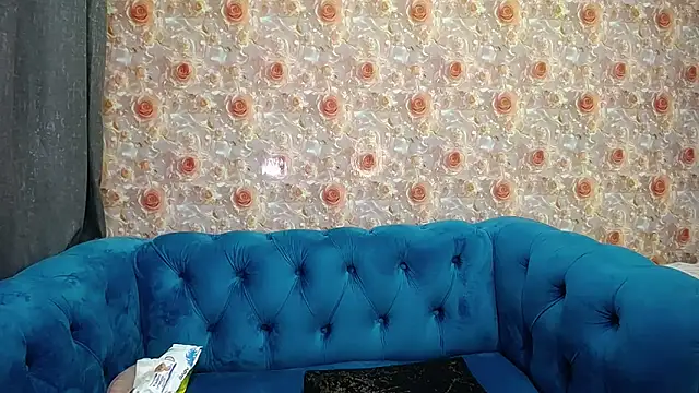 Snapshot of BMWWWXXX chatting on April 3, 2026, 5:52 pm BMWWWXXX online show from April 3, 2026, 5:52 pm