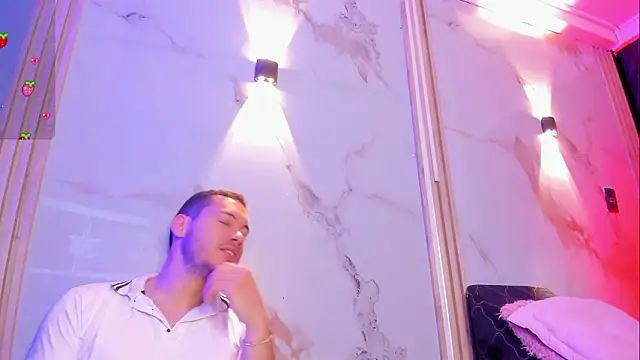 Snapshot of Aron_and_molly chatting on February 8, 2026, 12:03 pm Aron and molly online show from February 8, 2026, 12:03 pm