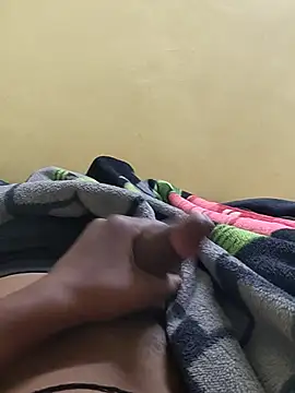 Im play-boy01 online show from November 8, 2025, 9:29 pm