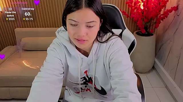 Snapshot of venus_velvet_tp chatting on March 20, 2026, 12:39 pm venus velvet tp online show from March 20, 2026, 12:39 pm