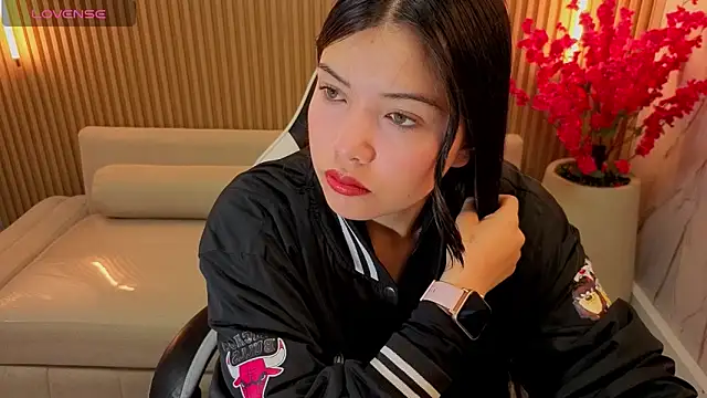 Snapshot of venus_velvet_tp chatting on March 28, 2026, 1:34 pm venus velvet tp online show from March 28, 2026, 1:34 pm