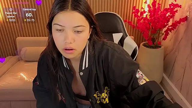 Snapshot of venus_velvet_tp chatting on March 24, 2026, 12:49 pm venus velvet tp online show from March 24, 2026, 12:49 pm