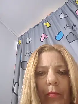 karlaanqui1 online show from January 31, 2026, 8:18 pm