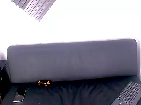 Snapshot of Liam_York_ chatting on February 11, 2026, 4:12 am Liam York online show from February 11, 2026, 4:12 am