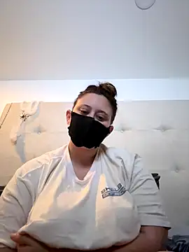 Snapshot of jaded0 chatting on November 15, 2025, 12:14 am jaded0 online show from November 15, 2025, 12:14 am