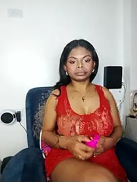 Rey lizeth73 online show from January 10, 2026, 1:23 am