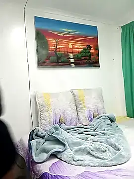 HipsDontLieX95 online show from November 18, 2025, 10:40 am