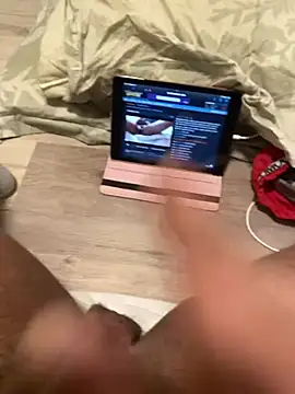 juicythickclit69 online show from March 13, 2026, 1:21 am