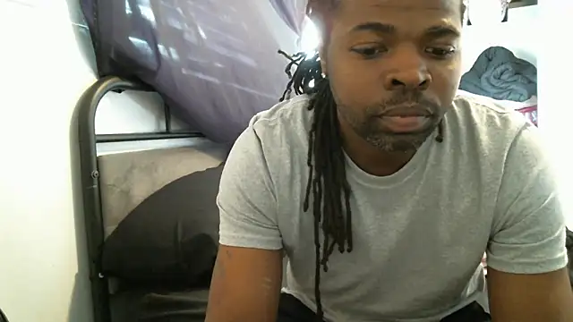 Snapshot of Mr_Sirthedom chatting on March 22, 2026, 11:39 pm Mr Sirthedom online show from March 22, 2026, 11:39 pm