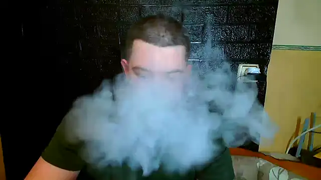 CuteButNaughty  online show from November 26, 2025, 7:58 pm