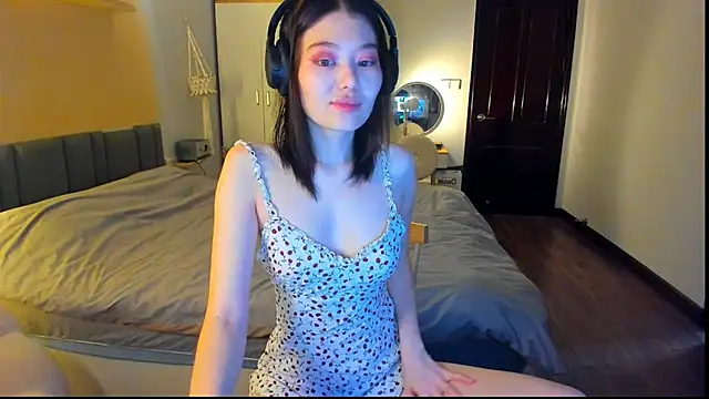 Snapshot of HopeLovely chatting on January 19, 2026, 1:09 am HopeLovely online show from January 19, 2026, 1:09 am