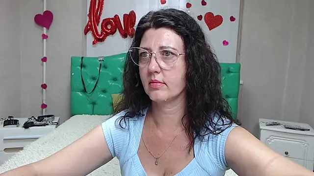 RoseHille online show from July 7, 2026, 5:16 pm