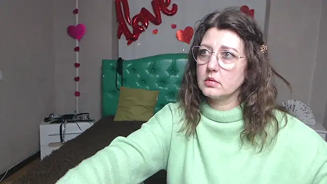 RoseHille online show from February 3, 2026, 2:44 pm