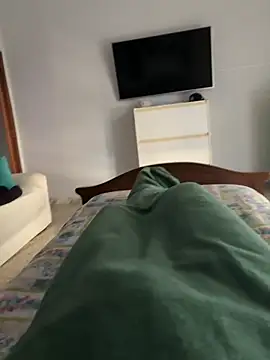 simeonehivd online show from December 19, 2025, 12:51 pm