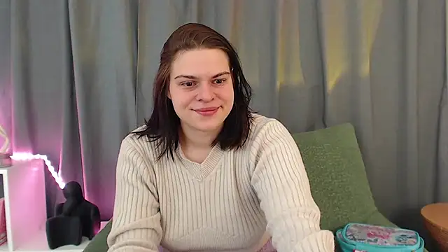 Dona Mafia online show from December 5, 2025, 12:32 am