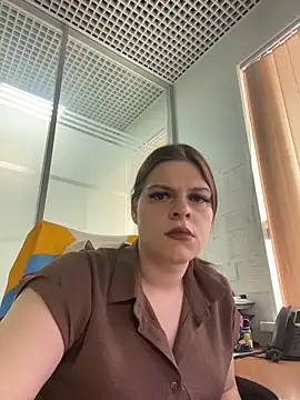 Dona Mafia online show from May 20, 2026, 11:24 pm