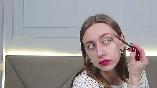 RachaelCute online show from November 13, 2025, 5:00 am