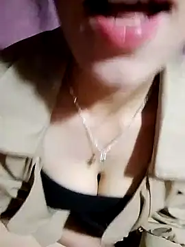 Cloud-wh online show from November 22, 2025, 9:24 pm