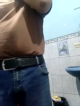 Snapshot of Kikke2025 chatting on February 28, 2026, 8:41 pm Kikke2025 online show from February 28, 2026, 8:41 pm