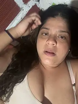 diamore3377 online show from February 13, 2026, 3:39 am