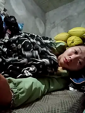 vangkt-cute online show from November 21, 2025, 10:42 pm