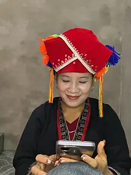 -Huong-99 online show from February 17, 2026, 2:42 am