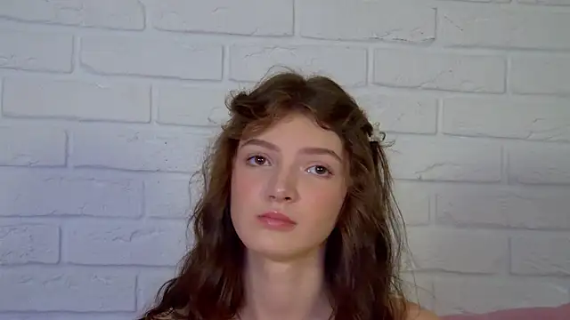 SophiaProve online show from July 5, 2026, 4:14 pm