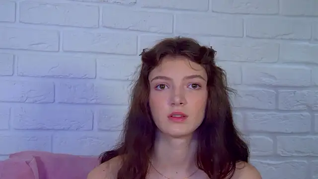 SophiaProve online show from July 10, 2026, 4:18 pm