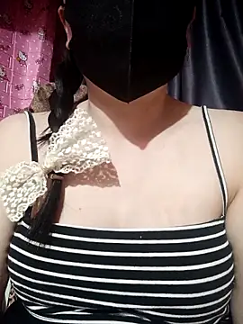 MiHeni online show from March 3, 2026, 3:30 pm