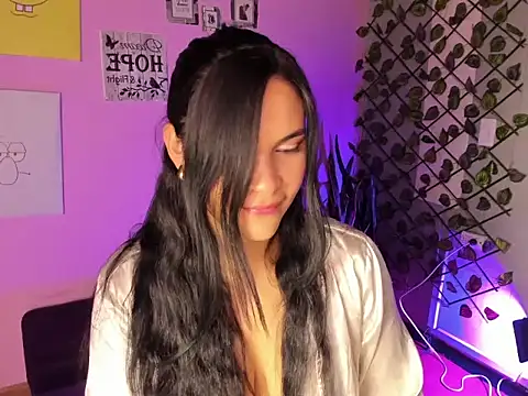 Alisson Evans   online show from November 11, 2025, 11:27 am