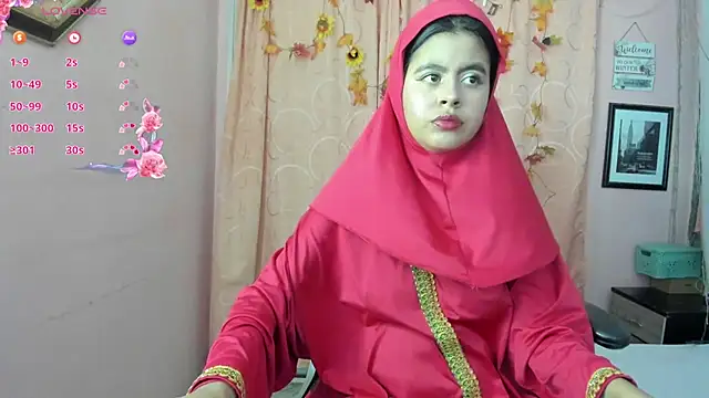 NaylaAbadi online show from February 1, 2026, 1:53 pm