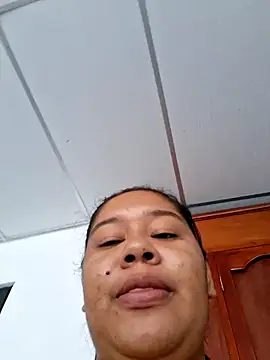 Sarahy- online show from May 31, 2026, 1:39 pm