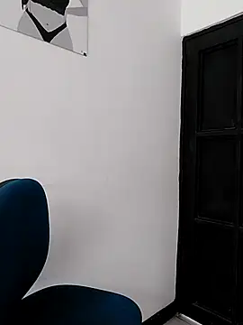 Sarahy- online show from December 2, 2025, 12:51 pm