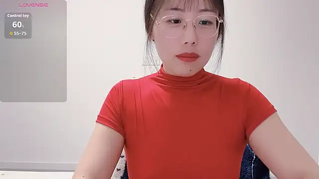 Snapshot of suisui322 chatting on February 10, 2026, 1:54 pm suisui322 online show from February 10, 2026, 1:54 pm