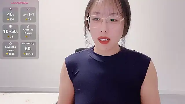 Snapshot of suisui322 chatting on December 20, 2025, 1:14 pm suisui322 online show from December 20, 2025, 1:14 pm