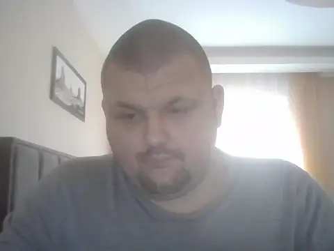 Snapshot of cyrex_monster chatting on November 12, 2025, 11:47 am cyrex monster online show from November 12, 2025, 11:47 am