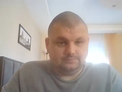 Snapshot of cyrex_monster chatting on November 11, 2025, 8:20 am cyrex monster online show from November 11, 2025, 8:20 am